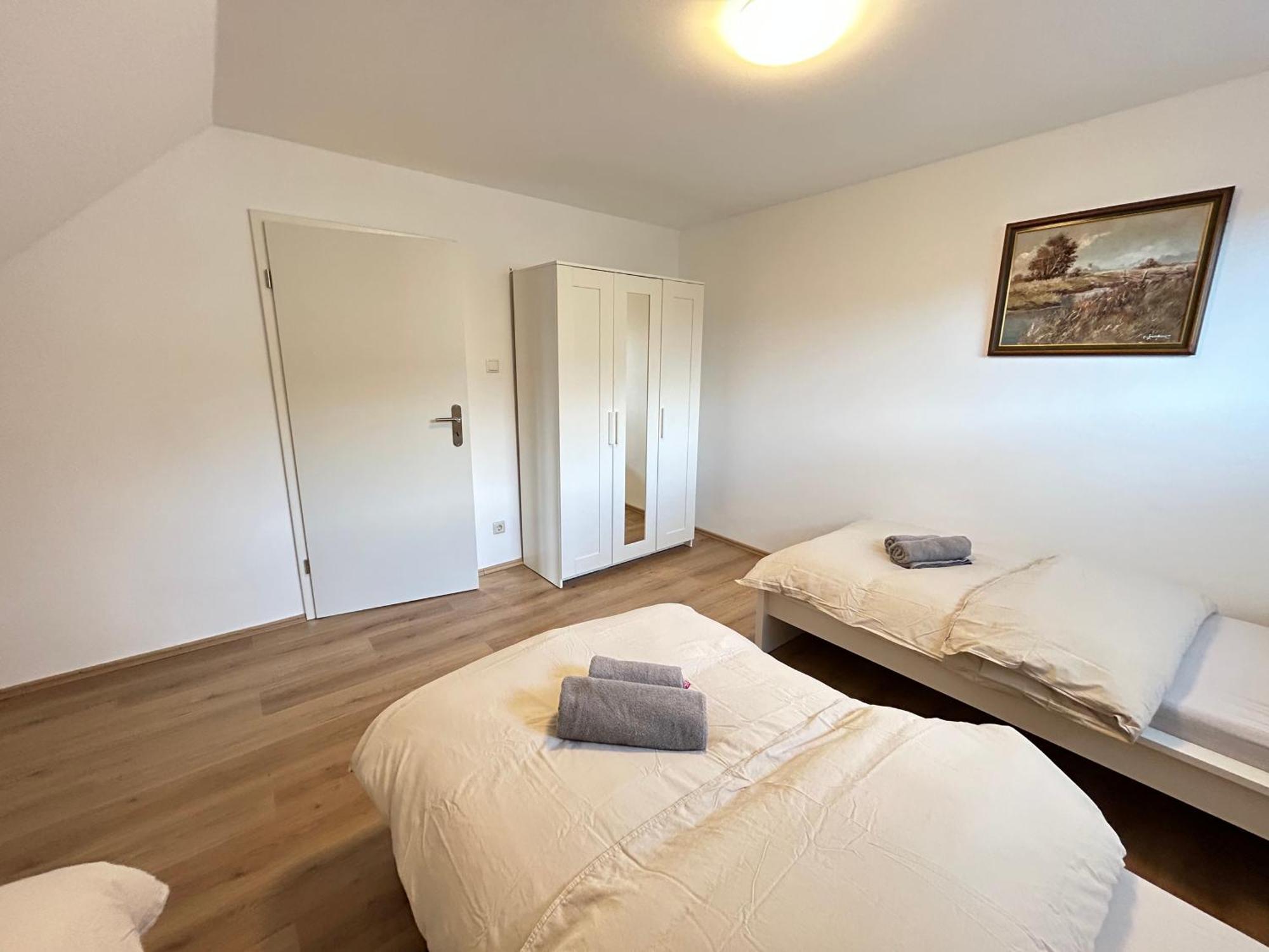 איסרלון Ferienwohnung I Monteurwohnung, 5G Internet I Netflix מראה חיצוני תמונה